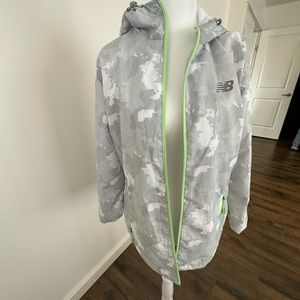 New balance windbreaker